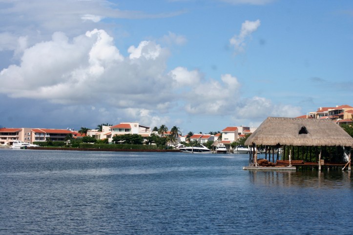 Lagoa Nichupté, lar de dois mil crocodilos