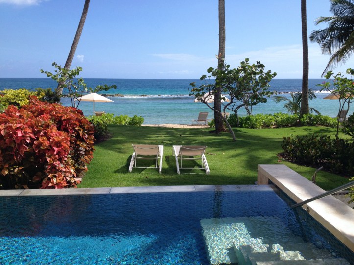 Piscina privativa à beira-mar