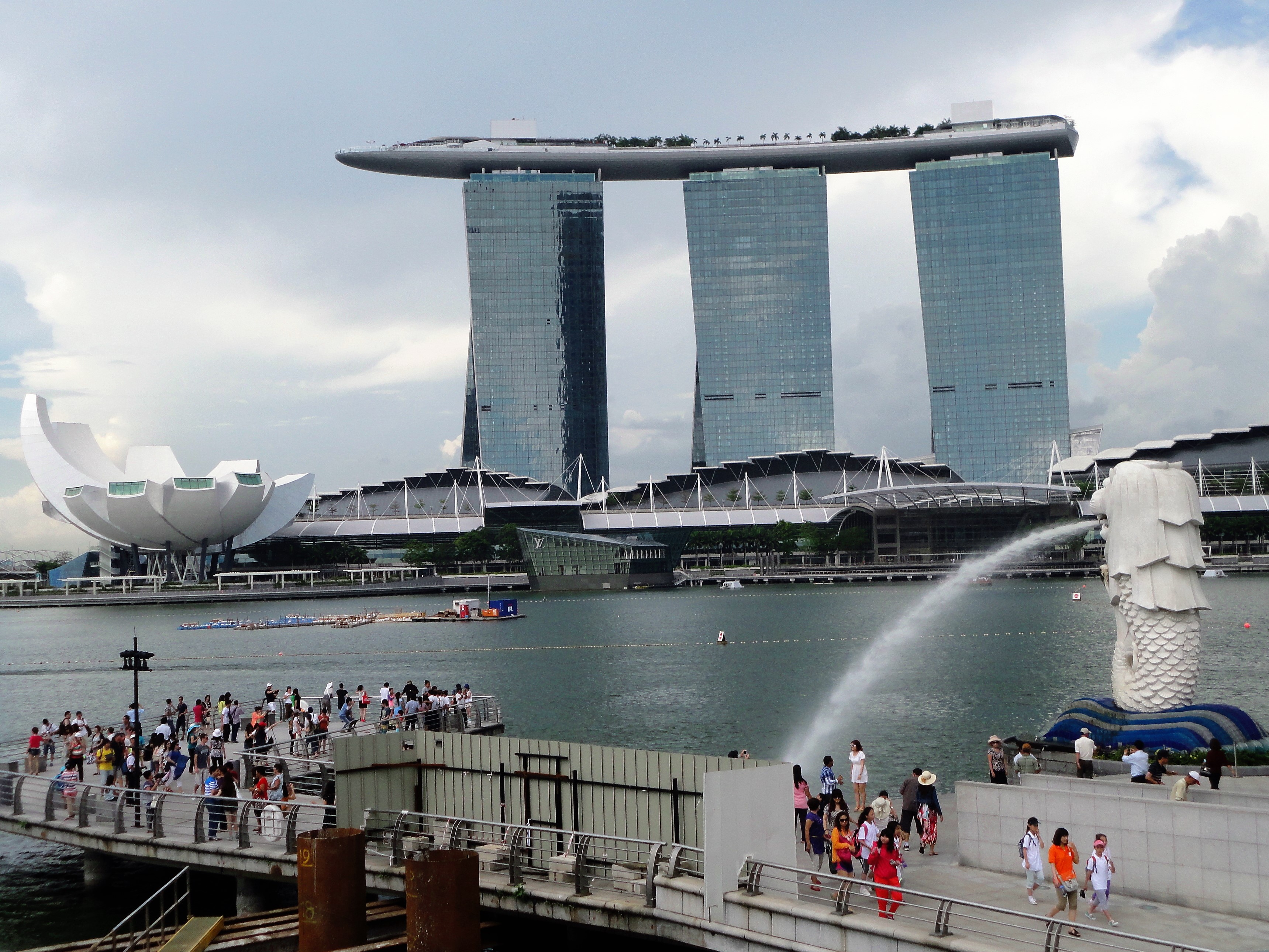 Merlion, Marina Bay Sands, ArtScience Museum, Singapore